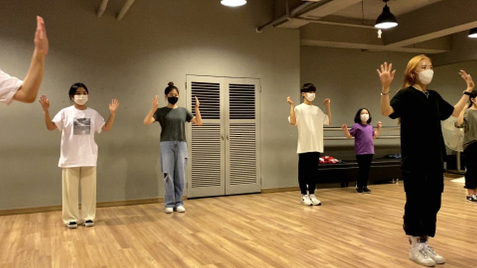 압구정더댄스 이미지