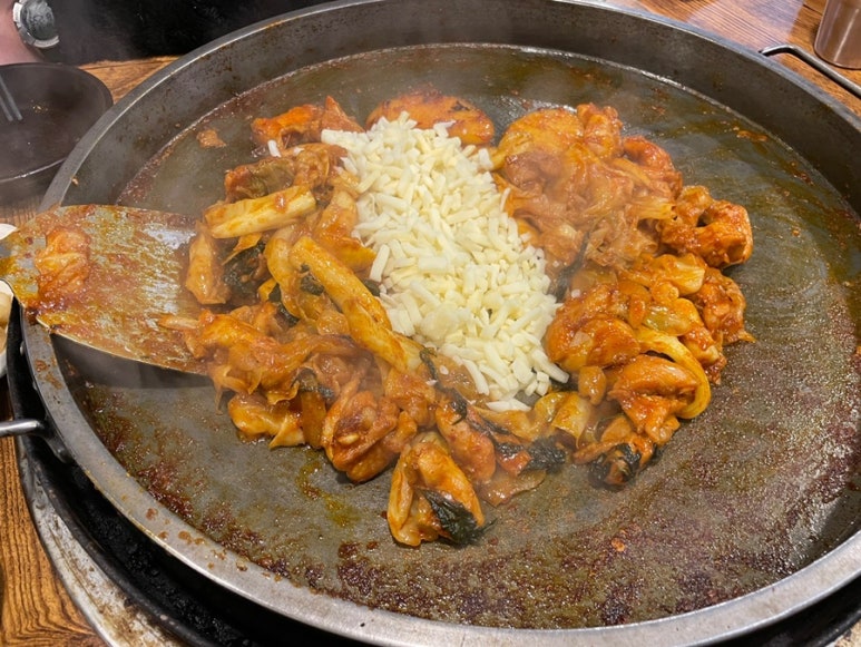 춘천닭갈비·봉평메밀막국수 이미지