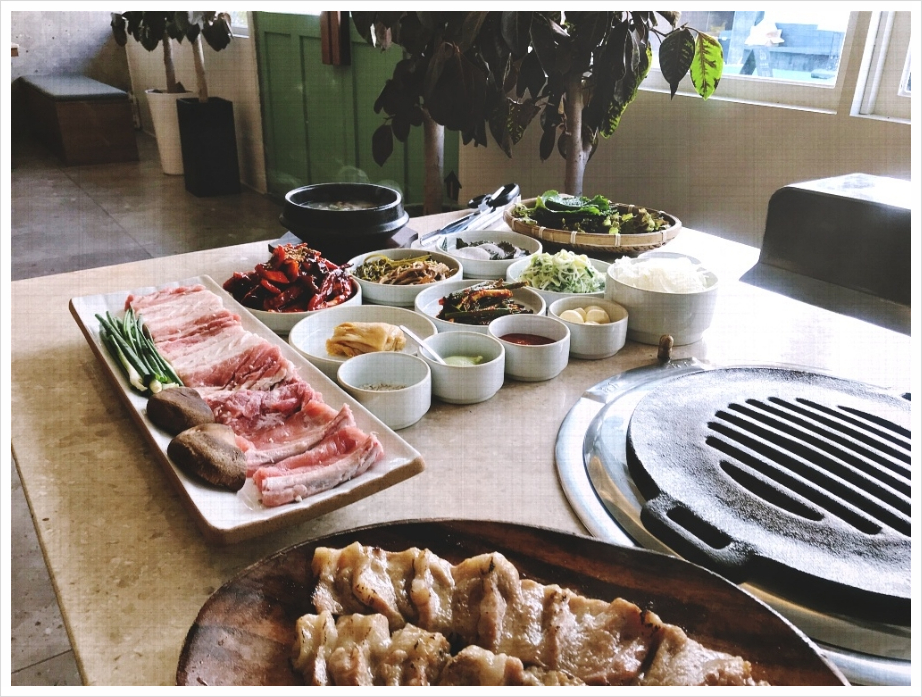 봉화숯불돼지갈비 이미지