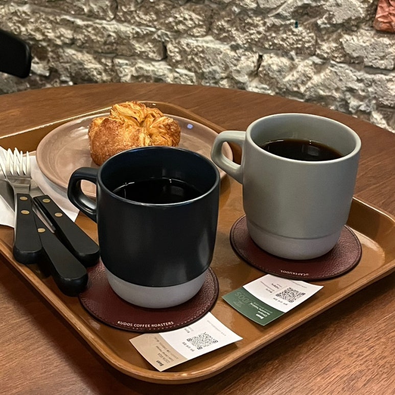 쿠도스커피로스터즈 이미지