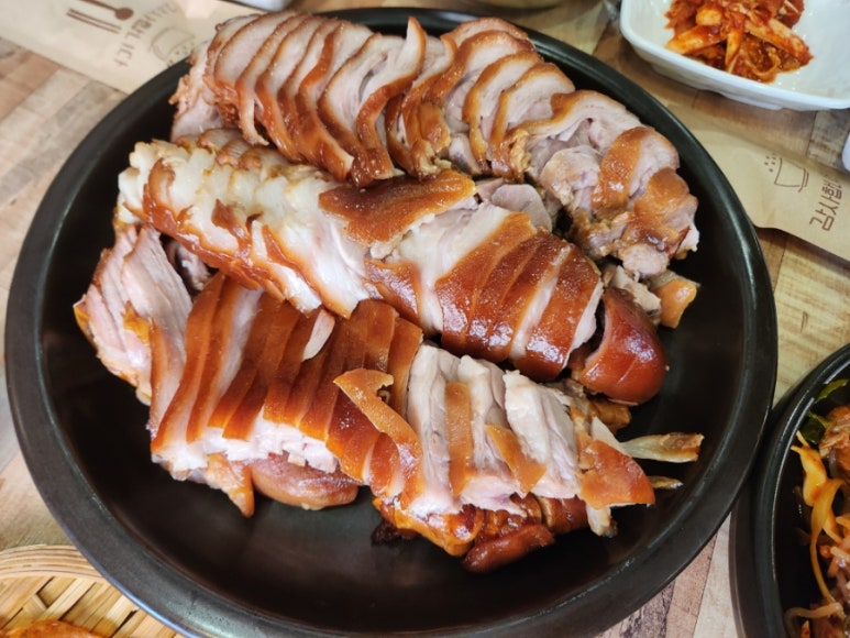 려원족발 이미지