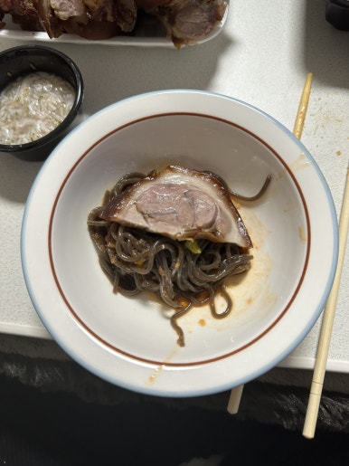 명품웃거리왕족발 이미지