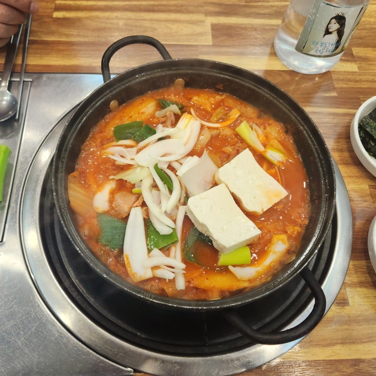 본가찌개마을 2호점 사진 2