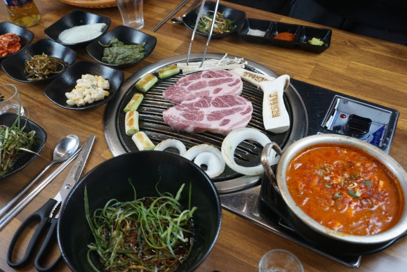임가네뼈삼겹 이미지