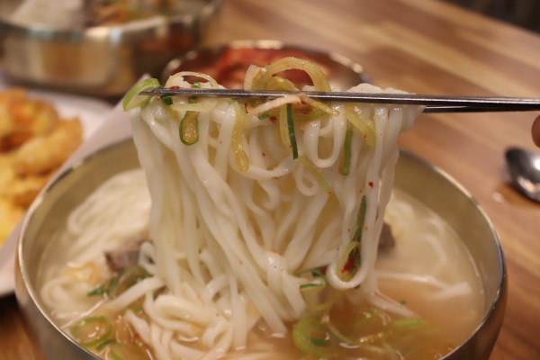 너섬칼국수 이미지
