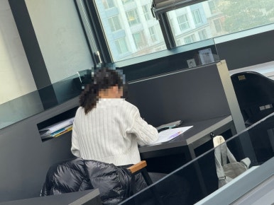 더몰입관리형스터디카페 이미지