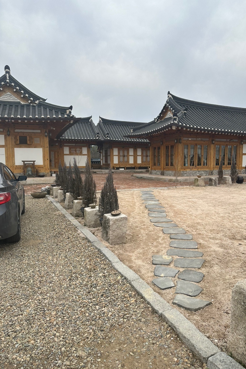 잎새달 스므날 이미지