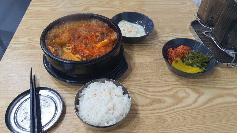 미자네김밥 이미지