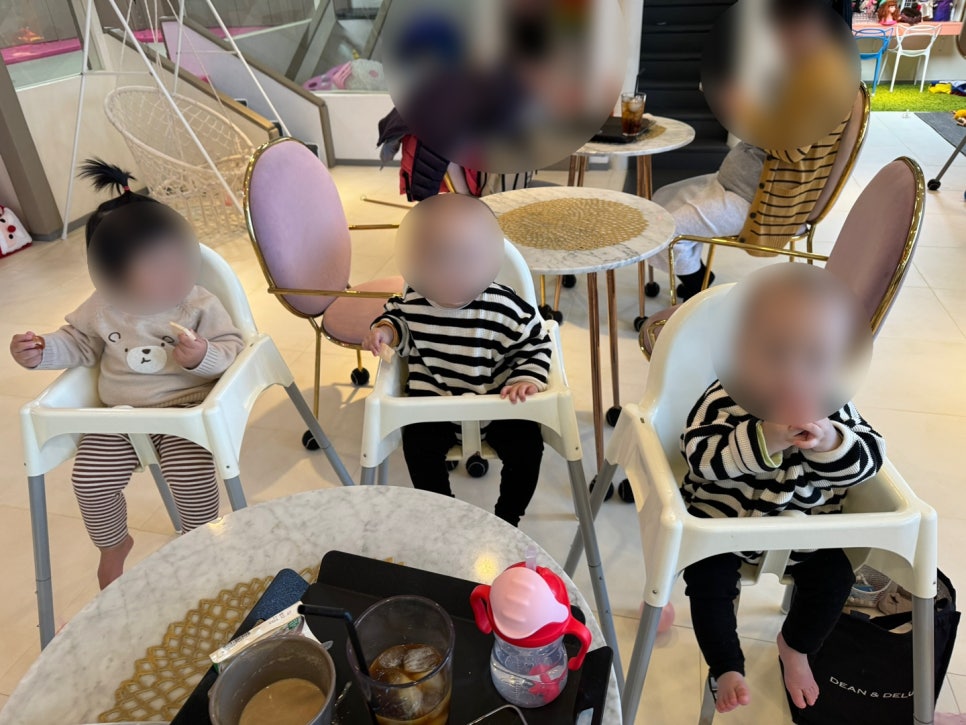 시니베베키즈카페 이미지