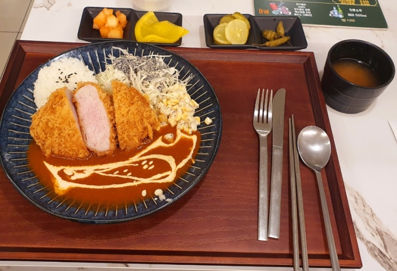 퍼스트 쿡 카츠 이미지
