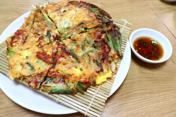 온천칼국수 이미지