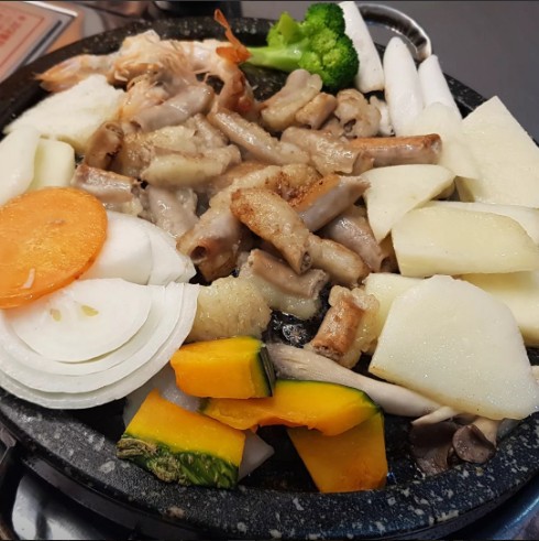 동춘돌곱창석관 이미지
