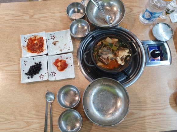 어촌놈횟집 이미지