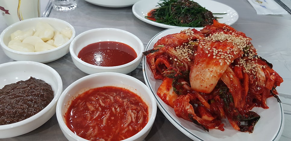 허성준족발보쌈 이미지