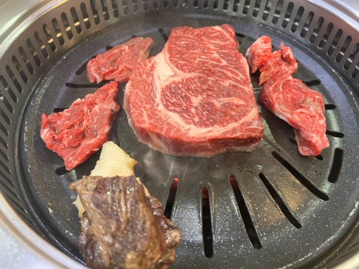 한우촌판매장 이미지