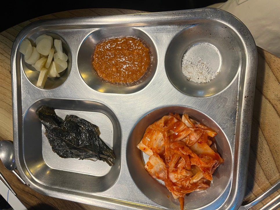 제주부리는돼지 이미지
