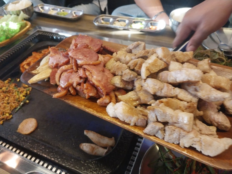 한판삼겹 이미지