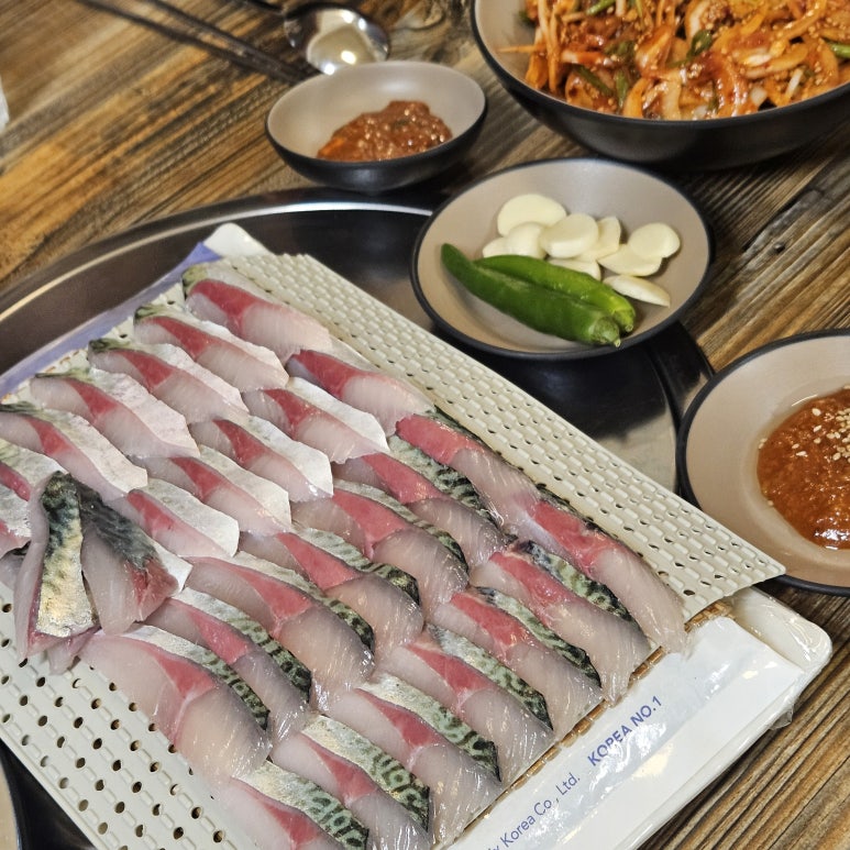 무진행복식당 이미지