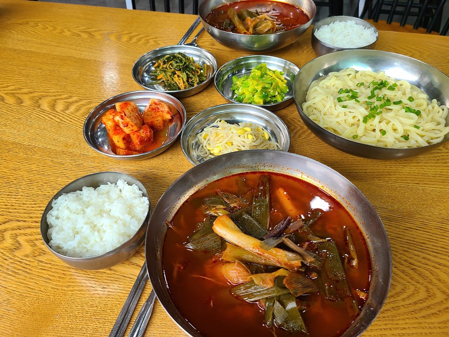 아궁이육개장 이미지