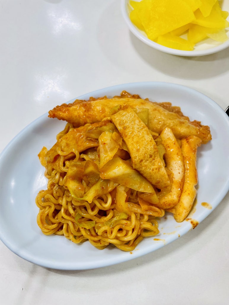 멕스칸떡볶이 이미지