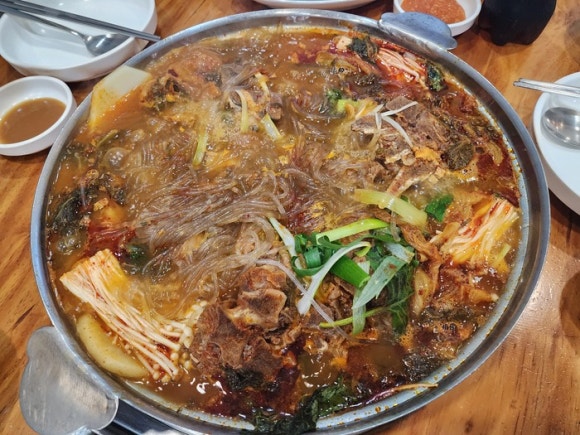 맛나감자탕 이미지