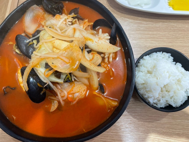 향미진짬뽕 이미지