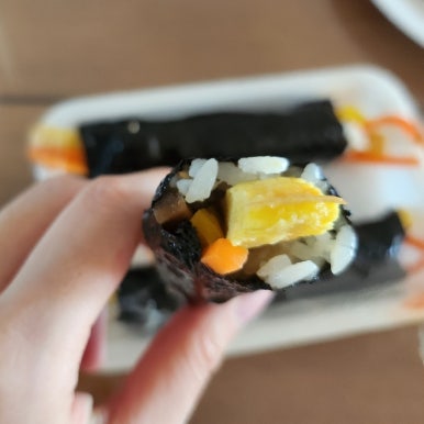 엄지꼬마김밥 이미지