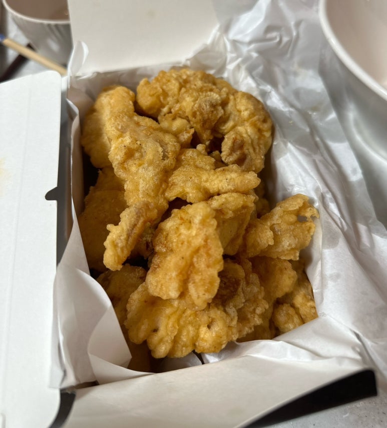 꼬꼬두마리치킨 이미지