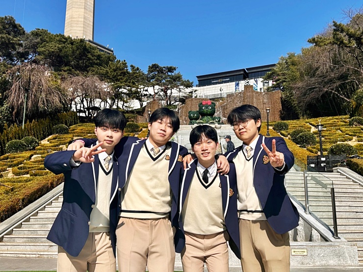 예스교복 이미지