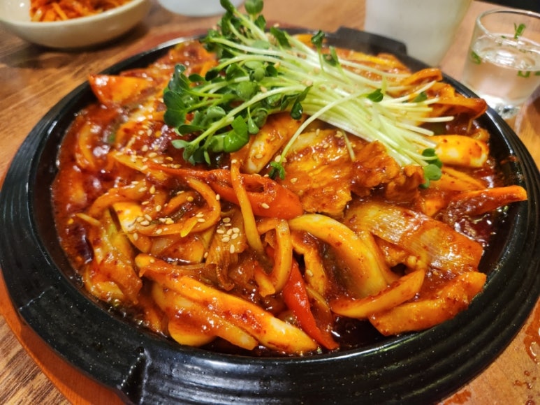 퓨전포차술술술 이미지