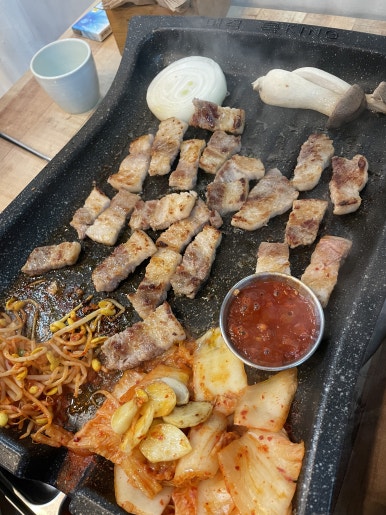지글지글삼겹살 이미지