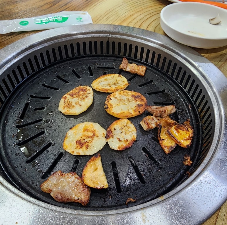 쇠느리식육석쇠구이 이미지