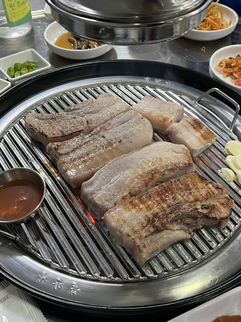 대패삼삼삼겹살식당 이미지