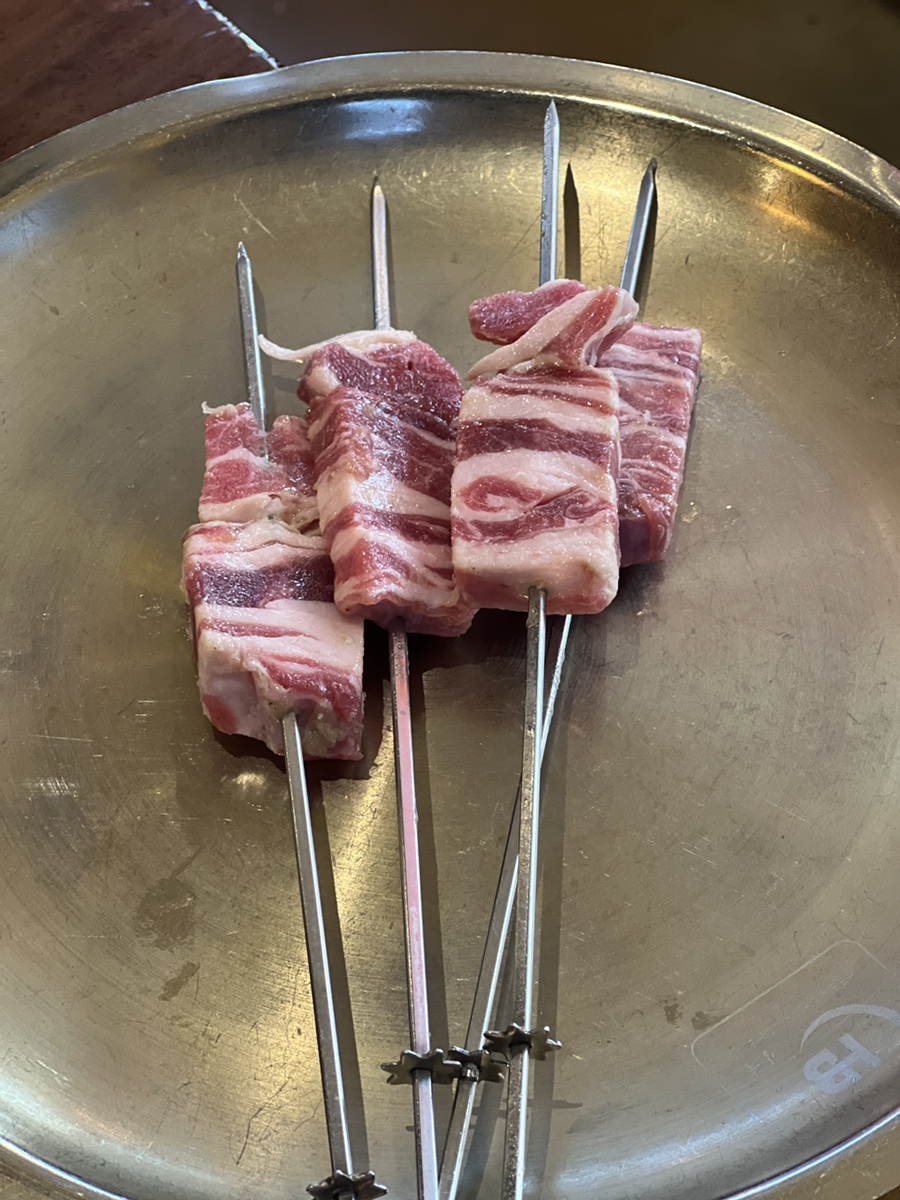 원조강뚝꼬치구이 이미지