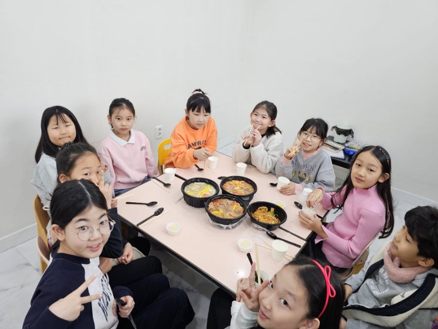 꼬마피아니스트음악학원 이미지