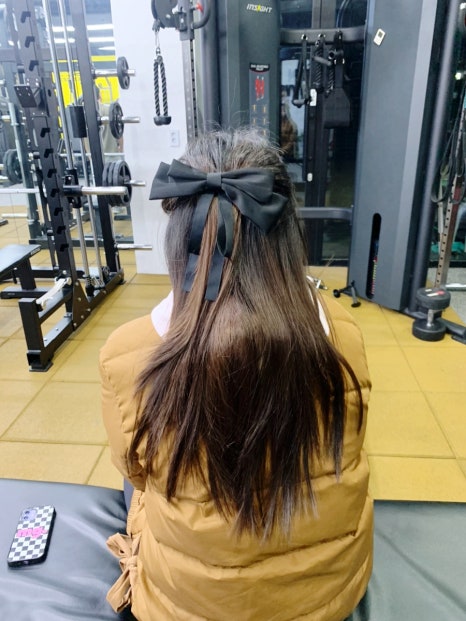 예쁨;입다 이미지
