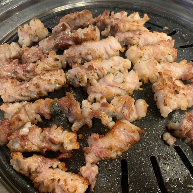 노란꽃돼지 본점 이미지
