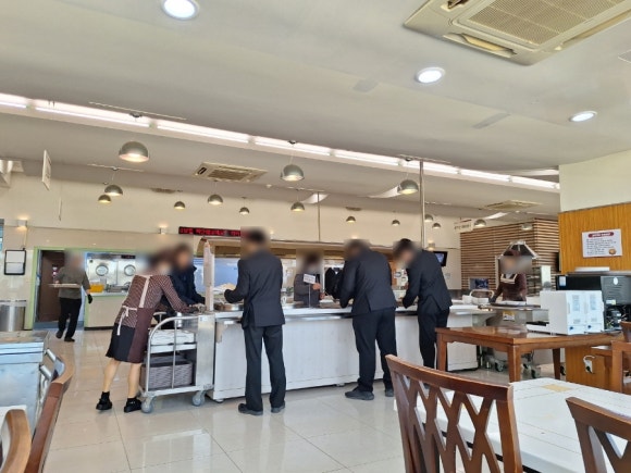 한국마사회 직원식당 이미지