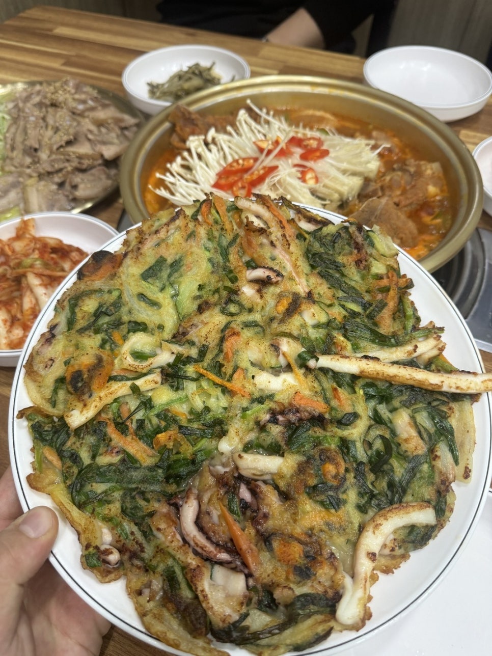 항아리얼큰이칼국수 이미지