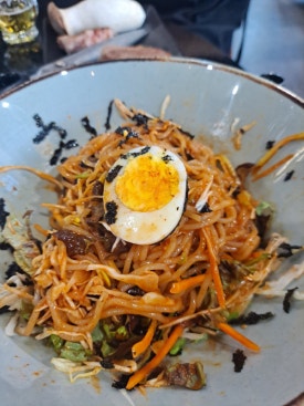 대돈단결 이미지