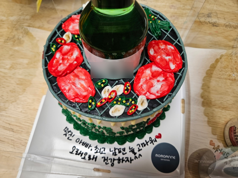 모모앤산격 이미지