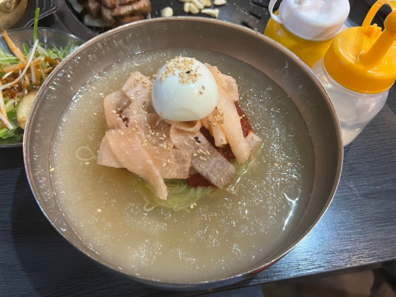 마서방진안흑돼지 이미지