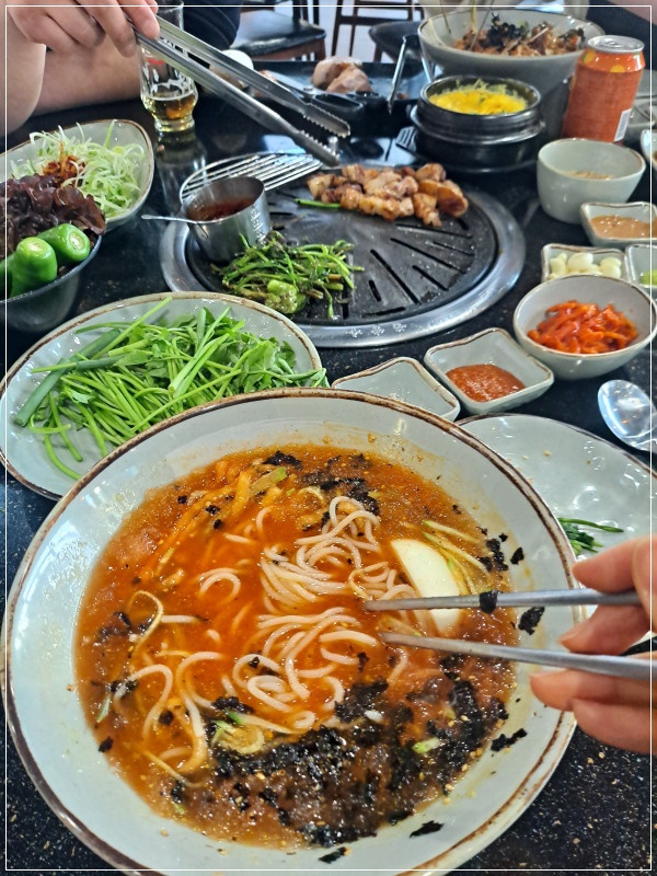 대돈단결 이미지