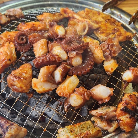 38선넘은짱닭 효자점 이미지