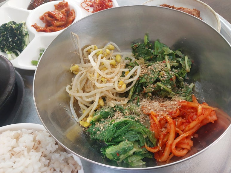 일성보리밥칼국수 이미지