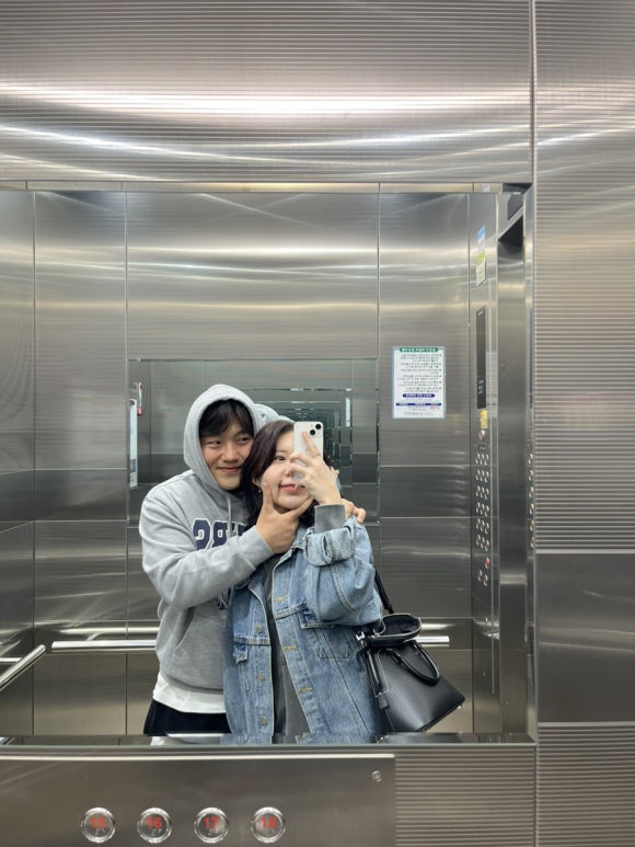 치킨플러스새롬점 이미지
