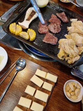 소앤돼지 이미지
