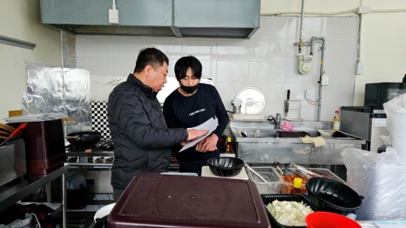 돼지곱닭 이미지