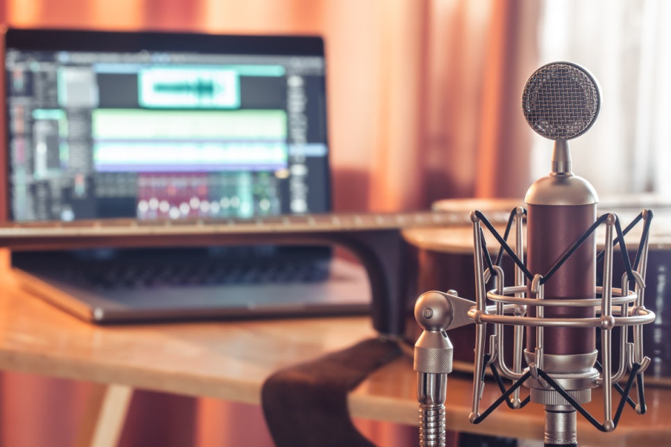 성우 디렉팅 마이크 세팅