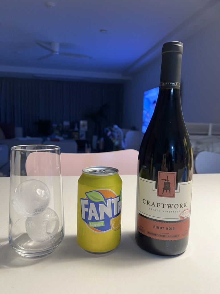 띤또(Tinto) 이미지